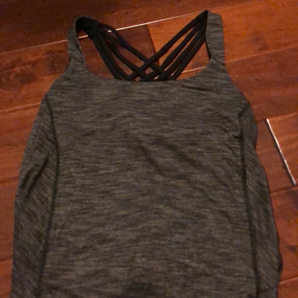 Lululemon Wild Tank Size 8
